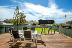 Rockpool Pet Friendly 1 Min Walk to Beach, Culburra Beach
